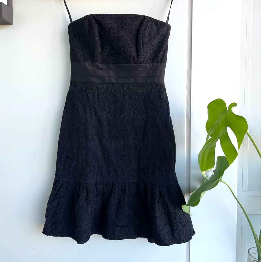 WHITE HOUSE BLACK MARKET whbm black lace strapless flared cocktail dress - Picture 2 of 9